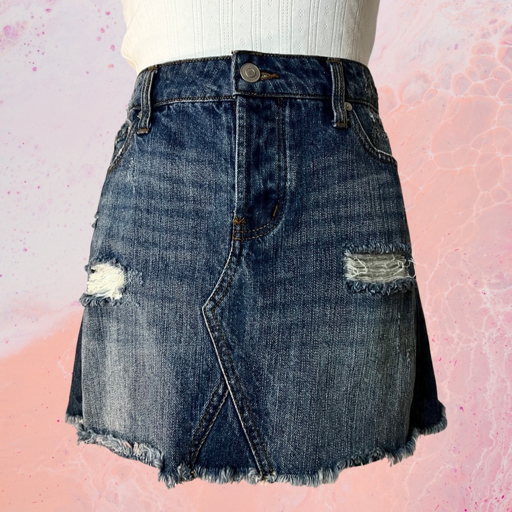 Altar'd State Medium Indigo thick denim skirt and button up fly.